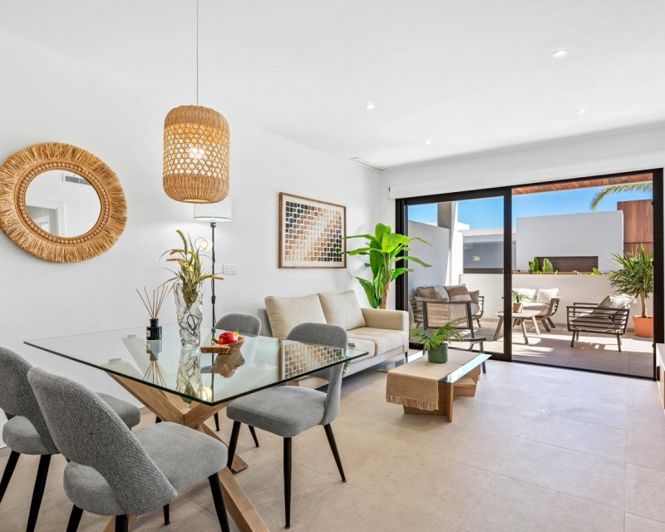 Image No.18-2 Bed Apartment for sale