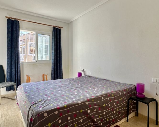 Image No.26-3 Bed Townhouse for sale