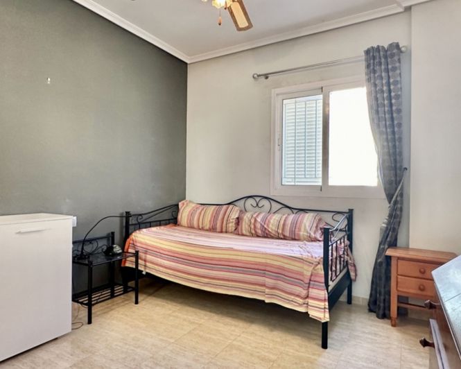 Image No.31-3 Bed Townhouse for sale