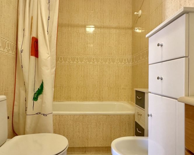 Image No.36-3 Bed Townhouse for sale