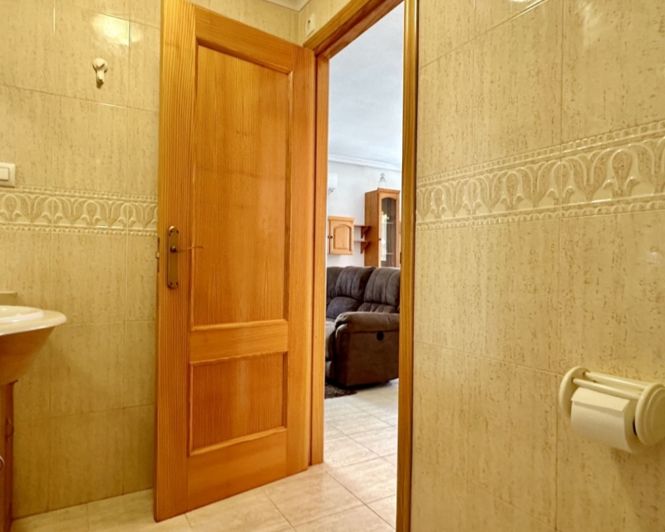 Image No.41-3 Bed Townhouse for sale