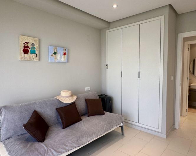 Image No.35-2 Bed Apartment for sale