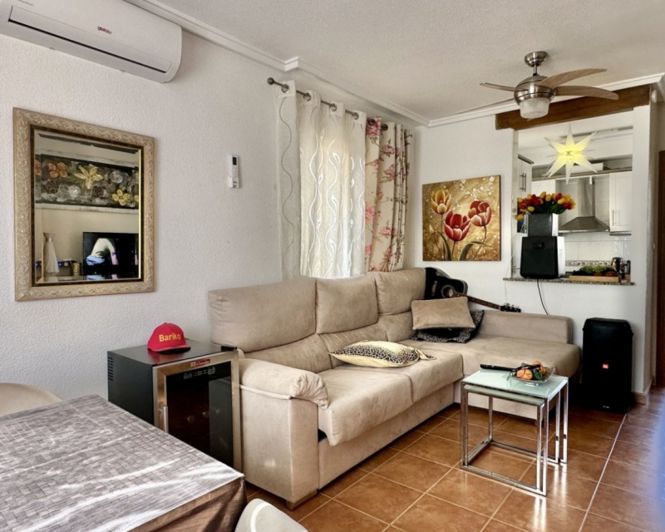 Image No.2-3 Bed Townhouse for sale