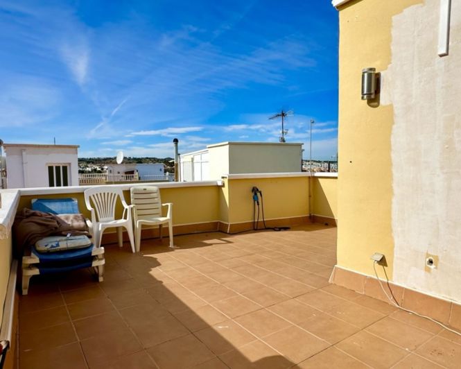 Image No.33-3 Bed Townhouse for sale