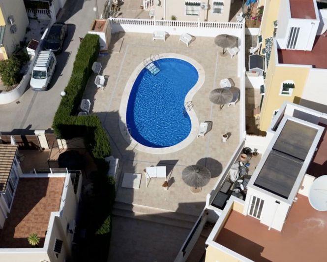 Image No.6-3 Bed Townhouse for sale