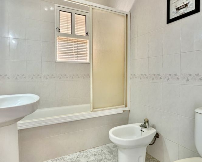 Image No.13-Appartement de 2 chambres à vendre à Playa Flamenca