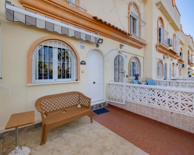 Image No.14-2 Bed Townhouse for sale