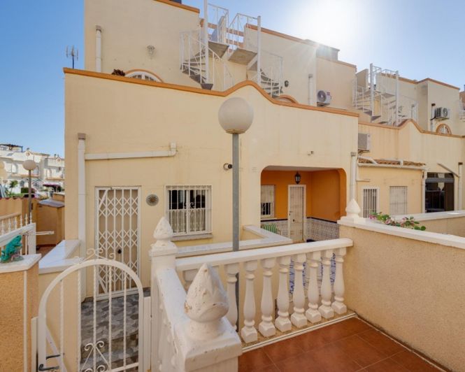 Image No.24-2 Bed Townhouse for sale