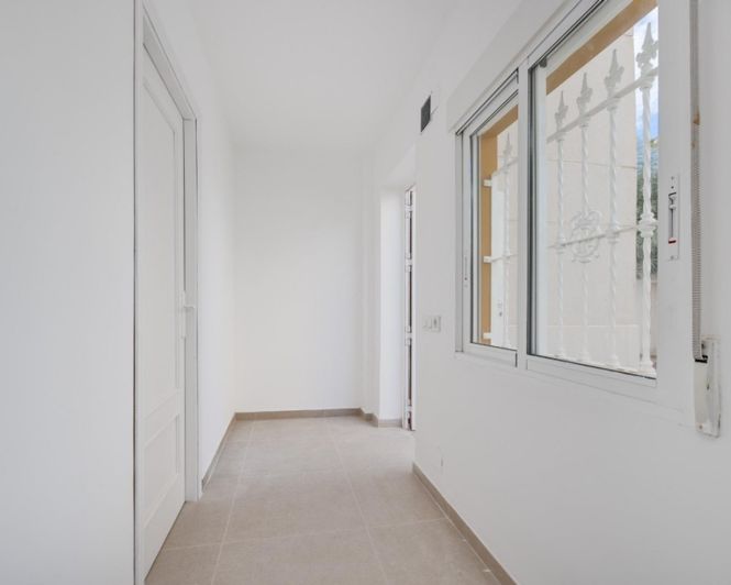 Image No.30-4 Bed Villa for sale