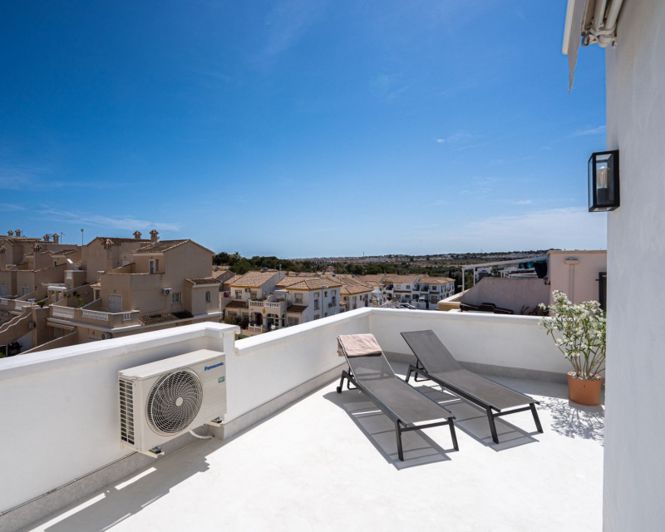 Image No.23-3 Bed Townhouse for sale