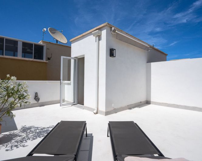 Image No.9-3 Bed Townhouse for sale