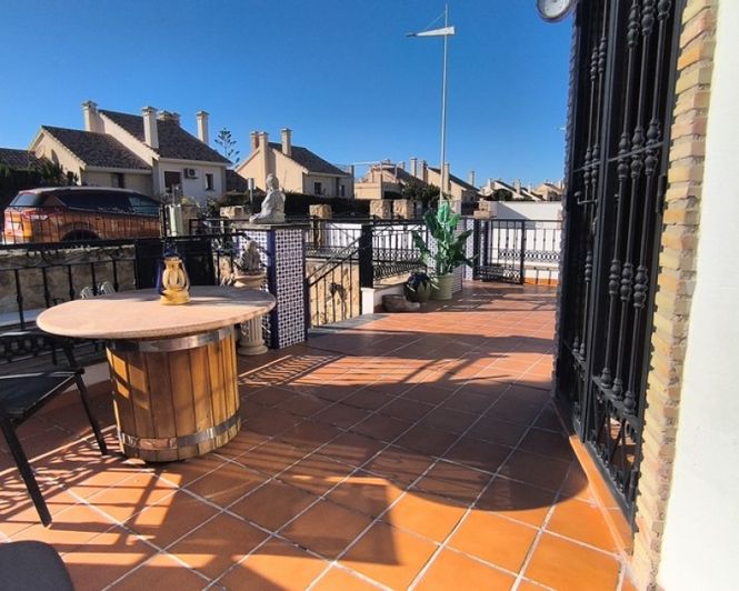 Image No.34-3 Bed Villa for sale