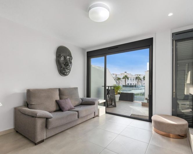 Image No.16-2 Bed Apartment for sale