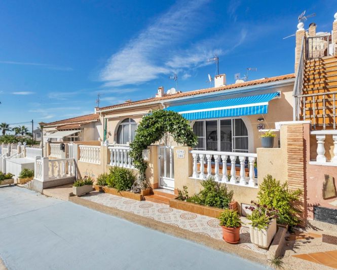 Image No.12-2 Bed Bungalow for sale