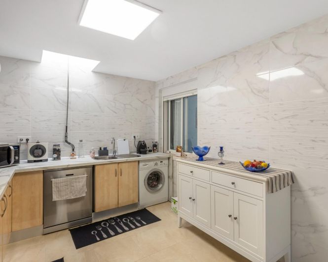 Image No.17-2 Bed Bungalow for sale