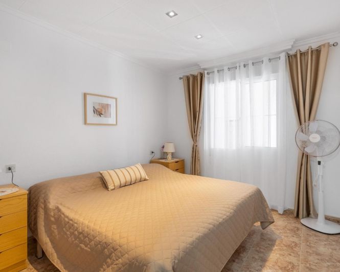 Image No.7-2 Bed Bungalow for sale