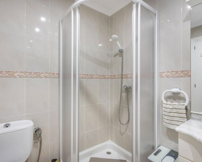 Image No.9-2 Bed Bungalow for sale