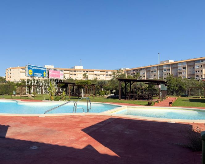 Image No.28-2 Bed Bungalow for sale