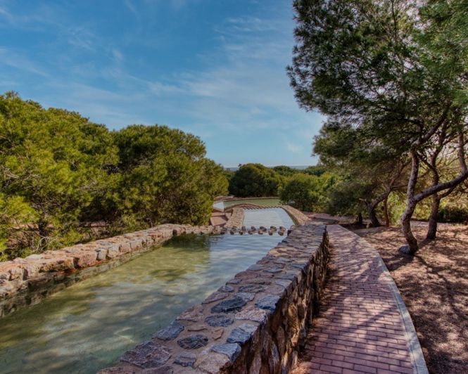 Image No.44-2 Bed Bungalow for sale