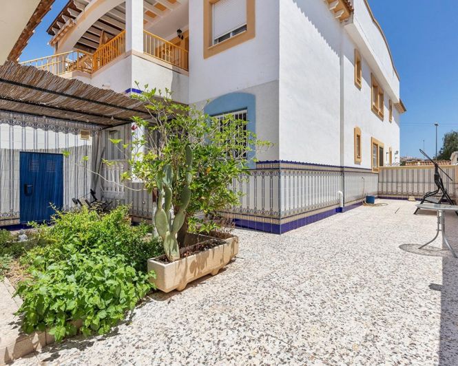 Image No.9-2 Bed Bungalow for sale