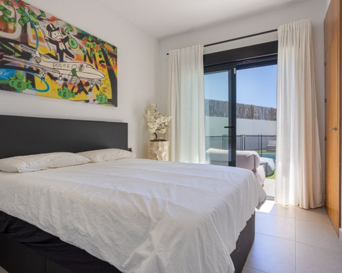 Image No.12-3 Bed Villa for sale