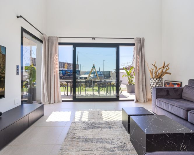 Image No.6-3 Bed Villa for sale