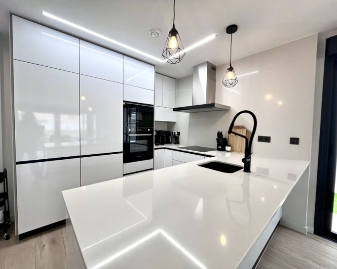 Image No.5-4 Bed Villa for sale