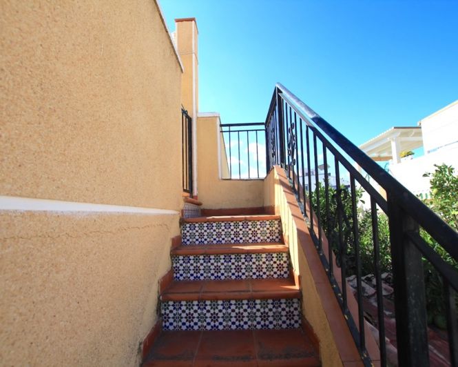 Image No.20-2 Bed Bungalow for sale