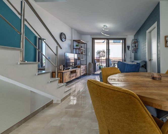 Image No.9-3 Bed Apartment for sale