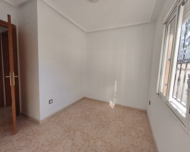 Image No.7-2 Bed Villa for sale