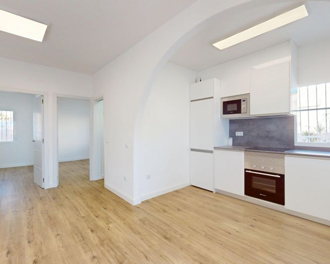 Image No.20-2 Bed Bungalow for sale