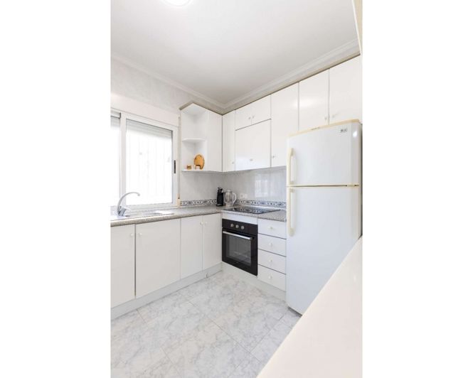 Image No.10-2 Bed Townhouse for sale