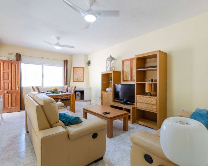 Image No.19-2 Bed Townhouse for sale