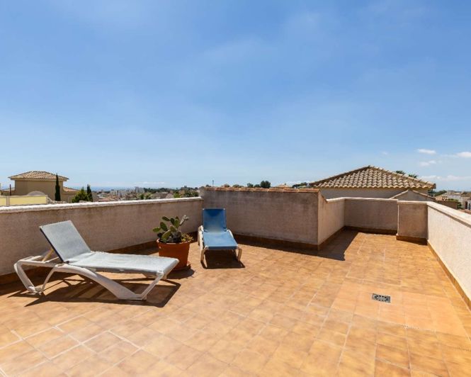 Image No.24-2 Bed Townhouse for sale