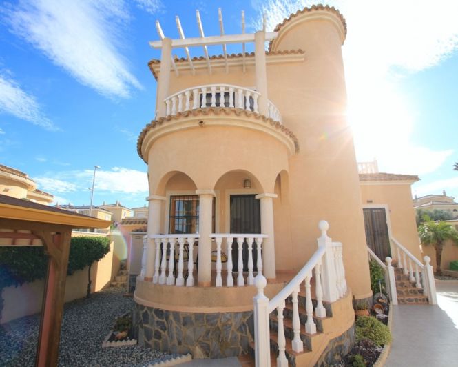 Image No.9-4 Bed Villa for sale