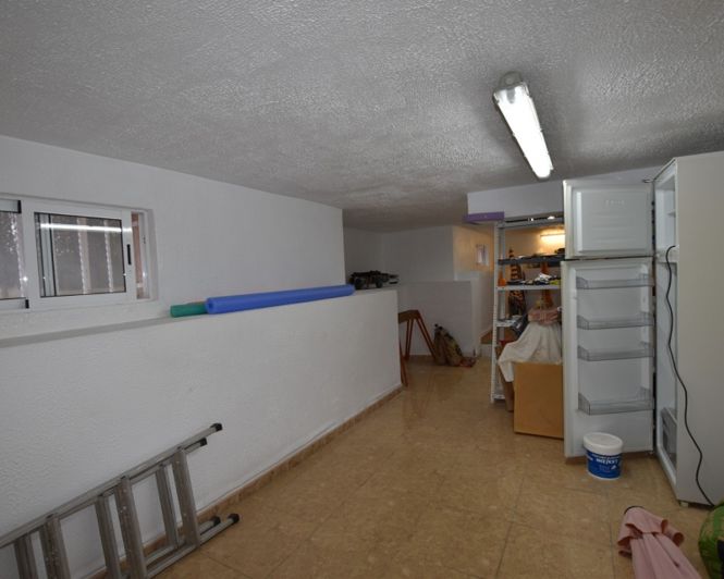 Image No.27-3 Bed Villa for sale