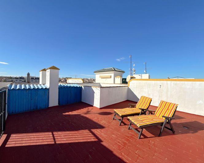 Image No.18-2 Bed Apartment for sale