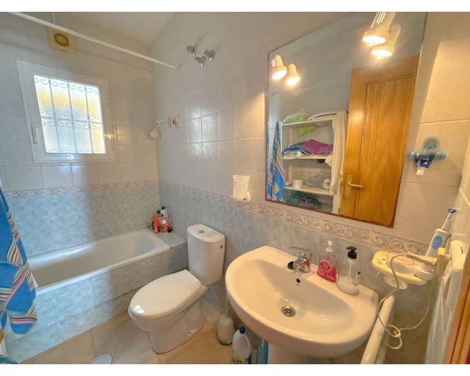 Image No.8-2 Bed Apartment for sale