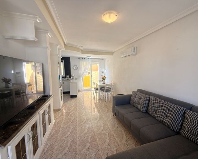 Image No.14-2 Bed Townhouse for sale