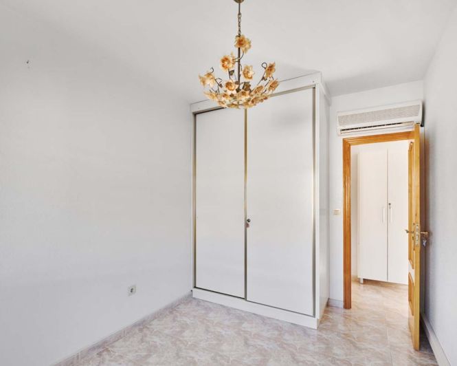 Image No.18-Villa de 7 chambres à vendre à Pinar de Campoverde