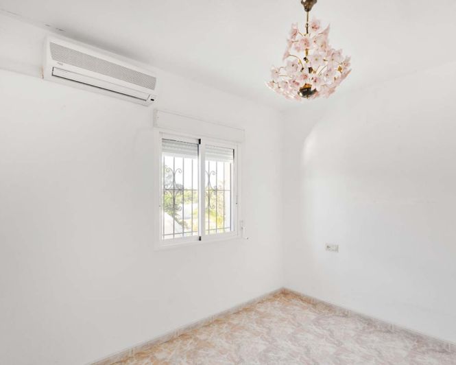 Image No.22-Villa de 7 chambres à vendre à Pinar de Campoverde