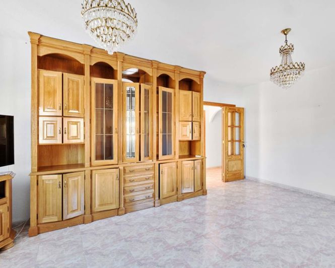 Image No.6-Villa de 7 chambres à vendre à Pinar de Campoverde