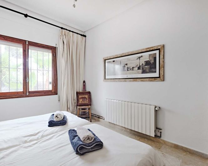 Image No.28-4 Bed Villa for sale