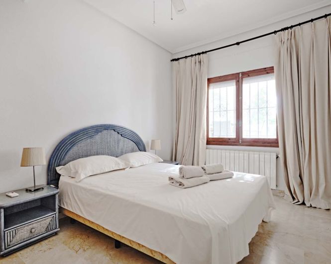 Image No.32-4 Bed Villa for sale