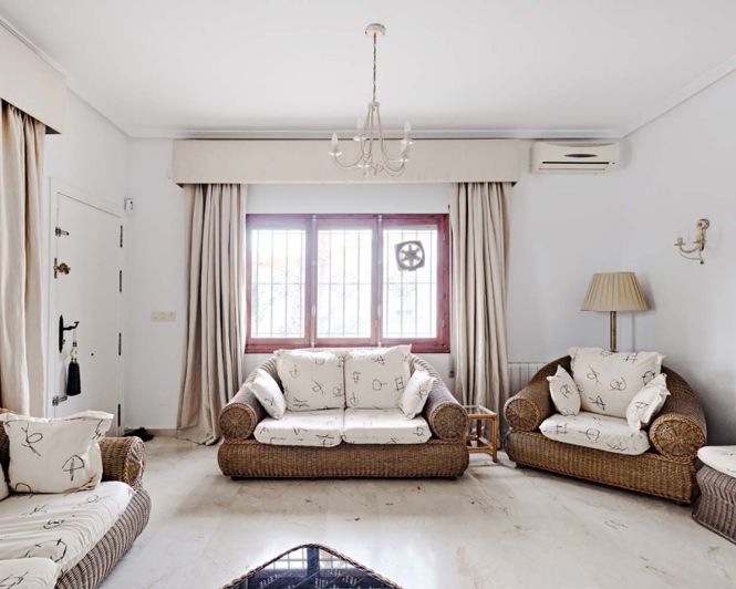 Image No.4-4 Bed Villa for sale