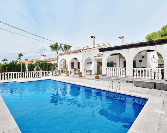 Image No.43-4 Bed Villa for sale