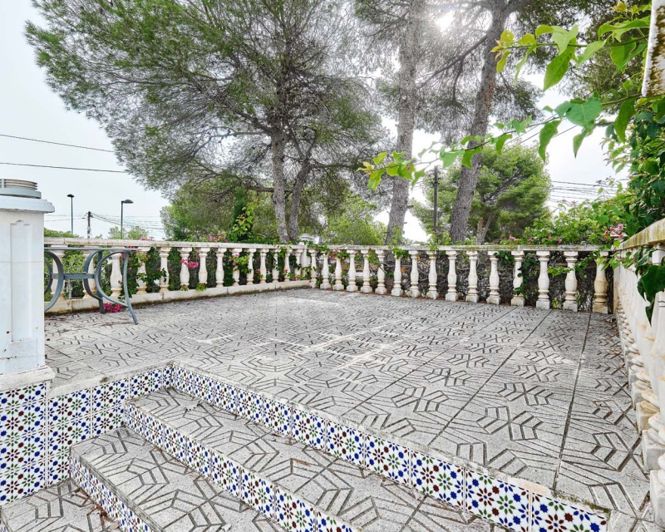 Image No.47-4 Bed Villa for sale