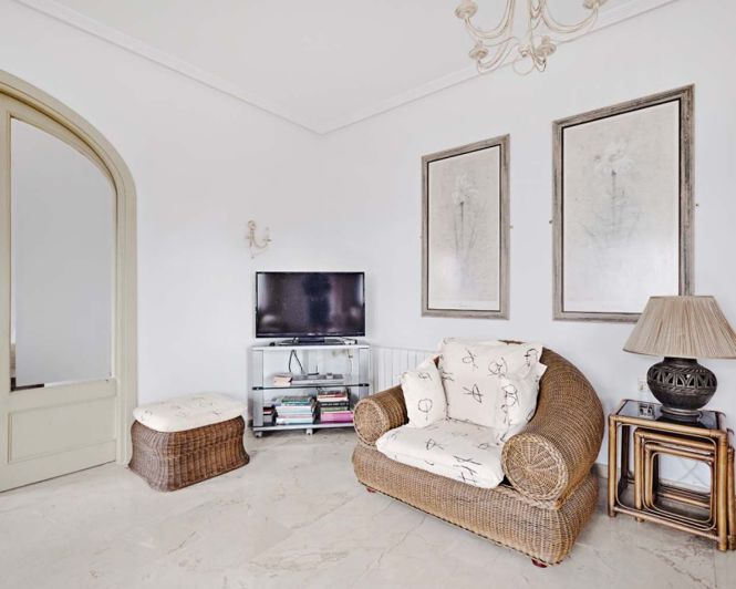 Image No.6-4 Bed Villa for sale