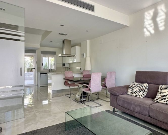 Image No.2-3 Bed Villa for sale