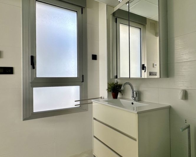 Image No.33-3 Bed Villa for sale